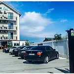 Armsea Mamaia Nord 게스트하우스 4*